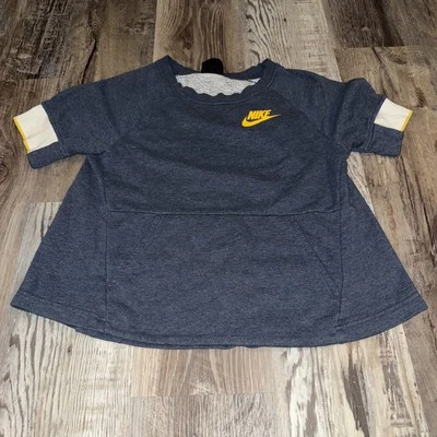 Nike Dri Fit Shirt Girls Large Short Sleeve With Pocket In Front (5) - Image 1 of 3