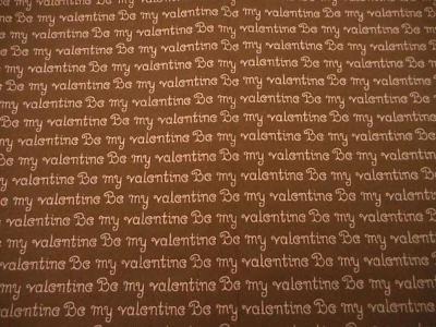 Tela de San Valentín por 1/2 yarda Rosa Be My Valentine Marrón Algodón Premium C Foto 1 de 2