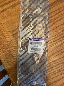 Genuine Mopar Exhaust Manifold Gasket 68148177AA - Bild 1 von 4