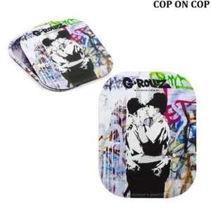 2-teilig G-ROLLZ Banksy's Graffiti Magnet Abdeckung Tablett, klein 7" x 5,5", Cop auf Cop - Bild 1 von 1