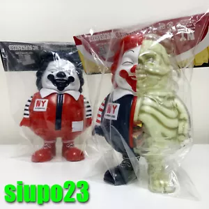 Secret Base Ron English Popaganda MC Super Sized NYCC Figure 2pcs - Picture 1 of 4