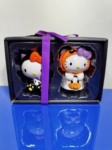 Hello Kitty Halloween Salt & Pepper Set & Friends Ghost & Cat 2024 Blue Sky - Picture 1 of 4