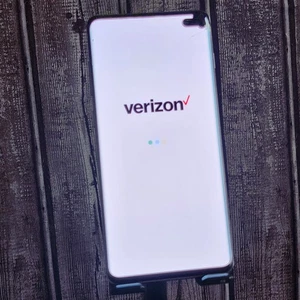 Samsung Galaxy S10+ SM-G975U 128 GB smartphone blu prisma (Verizon)  - Foto 1 di 11