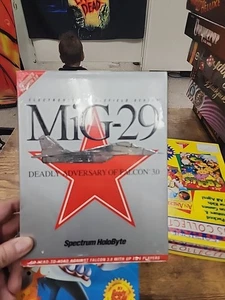 MIG-29 Spectrum HoloByte 1993 PC GAME Floppy Disc CIB - Picture 1 of 7