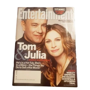 Entertainment Weekly December 21 2007 Charlie Wilson's War Tom Hanks Julia... - Picture 1 of 1