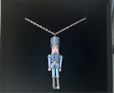 COLLAR Colgante Largo Cascanueces Azul Betsey Johnson Cristal 2025 Nuevo Con Etiquetas Foto 1 de 4