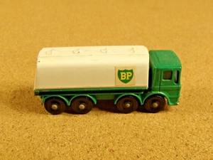 OLD VINTAGE LESNEY MATCHBOX # 32 LEYLAND PETROL TANKER - Imagen 1 de 6