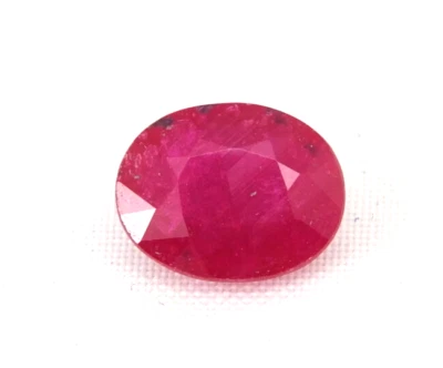 Shola Genuine 2.37 Ct Natural Red Ruby from Madagascar - Image 1 of 2