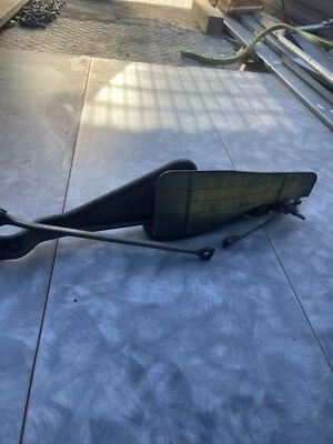 Volkswagen Beetle тип 1 стеклоочиститель в сборе 73-79 без двигателя - Изображение 1 из 4