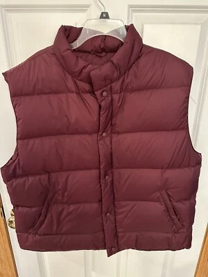 Cabelas Mens XL Maroon Burgandy Puffer Down Snap Front Vest  - Image 1 of 3