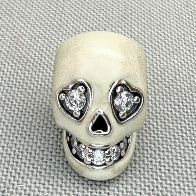 Authentic Pandora Moments Sparkling Skull Charm/Bead Silver 925 ALE 792811C01 - Image 1 of 4