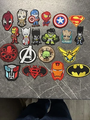 Lote de 20 apliques de remendos de costura ou ferro de super-heróis - Imagem 1 de 4