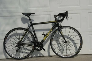 Scott Addict R3 54cm SRAM Rival+ 2x10 gears Mavic Ksyrium SL/SSC top tube repair - Picture 1 of 11