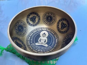 9 Inches Open Eye , Meditation Buddha Carve -Tibetan Handmade Yoga Singing Bowl - Picture 1 of 5