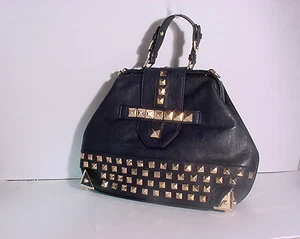 VEGANE LEDER ARZTTASCHE MIT CROSSBODY OPTION MIT GOLDENEN HARDWARE NIETEN #20986 #SCHWARZ - Bild 1 von 5