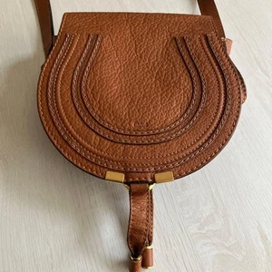 Chloé Marcie mini borsa a tracolla in pelle bohemien-chic autentica borsa di lusso - Foto 1 di 20