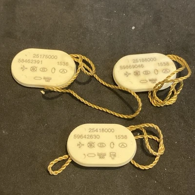 Vintage Raro Omega etiquetas de reloj nuevas cal 1538 artículos pueden variar ver fotos   Foto 1 de 3