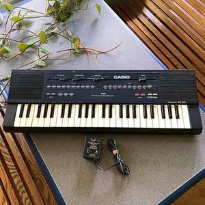 Casio Casiotone MT-240 Electronic Keyboard 210 Sound Tone Bank Record Vintage - Picture 1 of 10