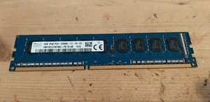 Mémoire 4Go 2Rx8 DDR3 ECC Hynix PC3-12800E 1600MHz / HMT451U7BFR8C-PB - Afbeelding 1 van 1