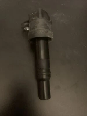 2010-2015 KIA PICANTO I10 1.0 Petrol Ignition Coil Pack 2730104000 - Image 1 of 3