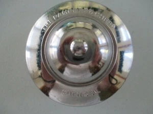 The Pampered Chef Cut and Seal Kitchen Tool 3.5" - Picture 1 of 4
