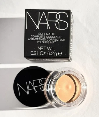 NARS Soft Matte Complete Concealer Light 2.5 Creme Brulee 6,2g. - Bild 1 von 4