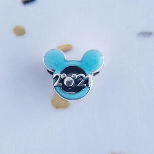 New Authentic Pandora Disney Park Mickey Mouse 2021 Silver Charm - Picture 1 of 5