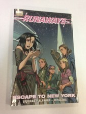 Runaways Escape No New York sealed hardcover #7 8 9 10 11 12 2005