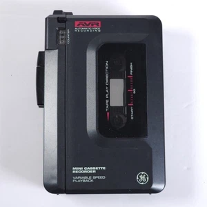 GE Mini Grabadora de Cassette 3-5368A Grabación de Voz Automática Necesita Cinturón - Imagen 1 de 8