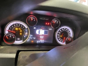 Speedometer Classic Style 5 Lug Wheel MPH Fits 18-20 DODGE 1500 PICKUP 1886592 - Picture 1 of 12