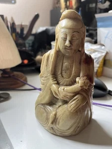 Estatuilla de escultura de dios chino guanyin de piedra de jabón tallada de colección - Imagen 1 de 4