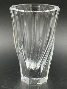 ORREFORS Sweden Crystal Vase Signed Swirl Design Classic Shape 6 ¼" Tall - Picture 1 of 8