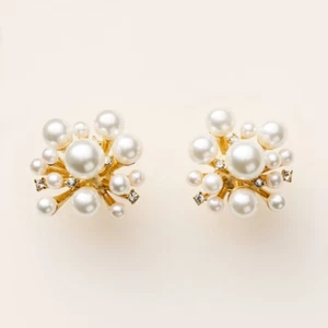 Pearl Cluster Stud Earrings Kate Spade new york x Target White/Gold NEW - Picture 1 of 3