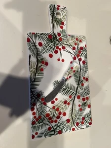 Crate & Barrel Keramik Käsebrett Teller Tannenzweige und Stechpalmenbeeren - Bild 1 von 3