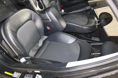 2012 Hyundai Tucson Driver Front Bucket Seat Cloth Leather Used 93K Miles - Image 1 of 4