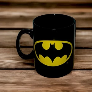 Batman Galerie XL 21 oz Ceramic Coffee Mug 2 Sided Logo Print NEW Without Box - Picture 1 of 3
