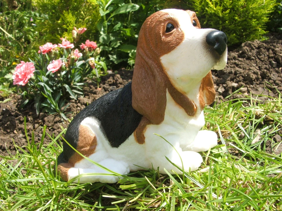 Latex Mould / Mold for a Beagle Dog. - Image 1 of 1