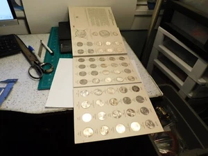 Fifty State Commemorative Quarters 1999-2008 Archival Quality in Folder 52ct - Picture 1 of 12