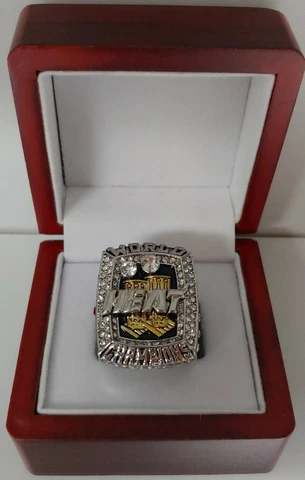 LeBron James - 2013 Miami Heat Championship Ring With Wooden Display Box Cover