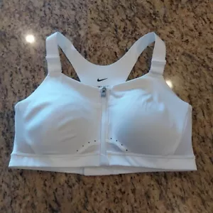 NIKE DRI-FIT WOMEN'S MEDIUM (C-E) PADDED CHEST FRONT ZIP WHITE SPORTS BRA MOLDED - Picture 1 of 19