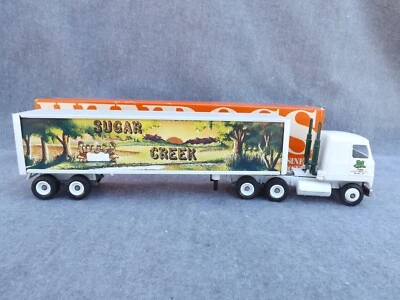 Remolque semirremolque fundido a presión Winross Sugar Creek productos de madera Bethel PA 1/64 Foto 1 de 4