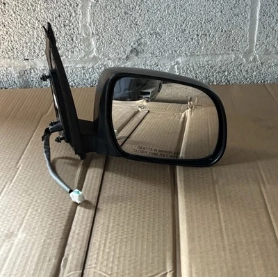 Fits 2004-2010 Toyota Sienna Black Right Door Mirror OEM:87910AE010 - Image 1 of 4