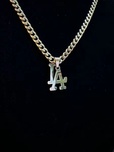 Collar LA Dodgers - Cadena Cubana de 22" de 5 mm - Chapado en Oro - Mookie Betts - MLB - Imagen 1 de 2