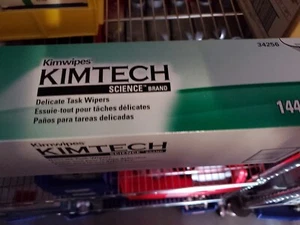 Kimtech 34256 Kimwipes XL Delicate Task Wipers 144 Plys - Picture 1 of 3