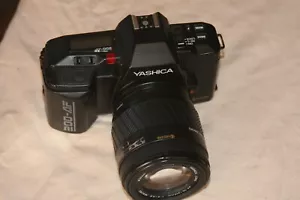 Yashica Kyocera 200 AF film camera with 70-210 AF lens - Picture 1 of 13