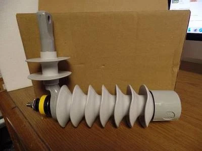 COOPER UltraSIL Housed VariSTAR Heavy Duty MOV Arrester 18 KV 15.3 MCOV NEW - Image 1 of 2