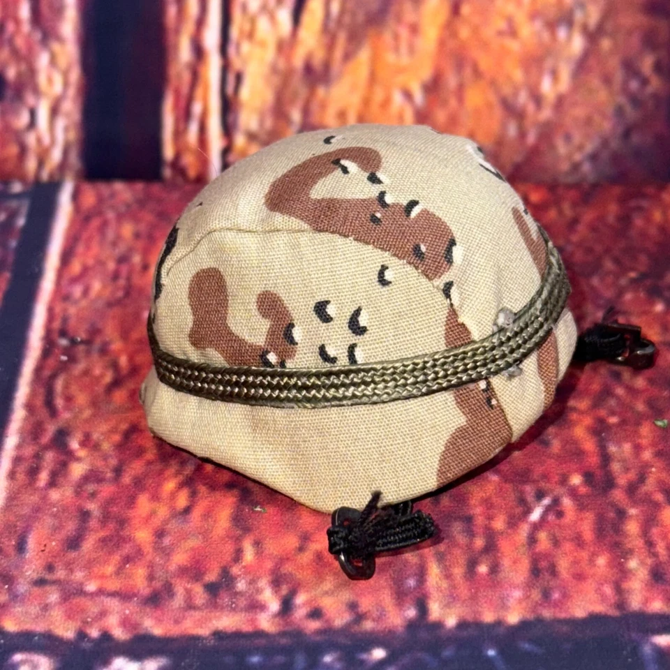 Casco de colección Hasbro GI Joe Dragon Ranger chips de chocolate postre camuflaje 1:6 Foto 1 de 4