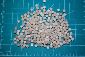 1/4" Oval Top Birch Wood Plugs 250pc Packs - PL18 - Picture 1 of 5