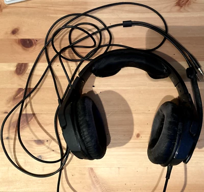 HyperX Cloud Stinger Black Gaming Headset with Mic hx-hscs-bk XBOX PS5 PC 3.5mm - Image 1 of 4