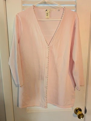 Новый с Ярлыками Max Studio 2 X светло-розовый на пуговицах кардиган свитер розничной $140 черная отделка - Изображение 1 из 4